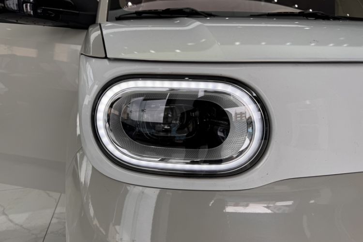 Used Wuling Hongguang MINIEV 2024 3rd Generation 215km Youth Edition Exterior 12