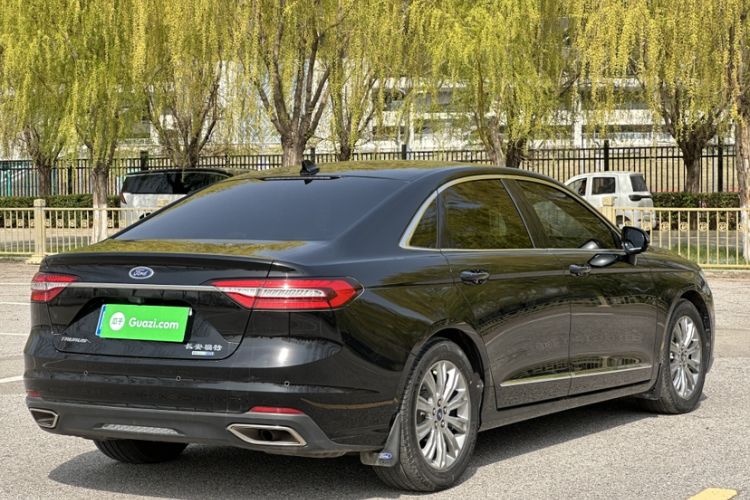 Used Ford Taurus 2019 EcoBoost 245 Comfort Edition
