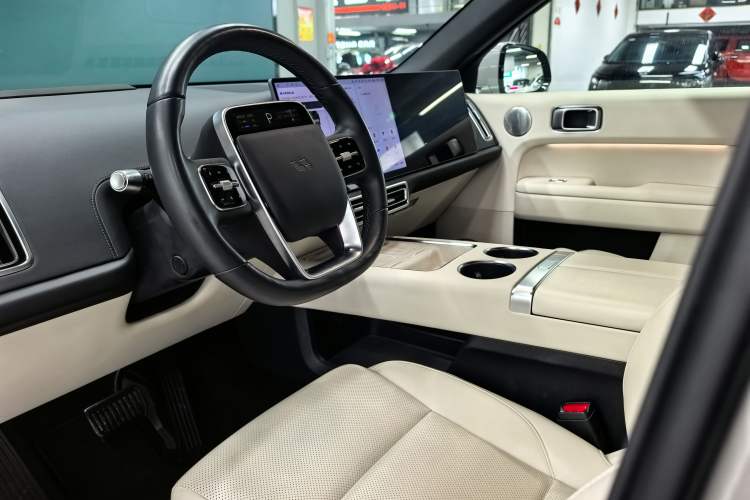 Used Li Auto L6 2024 Max
