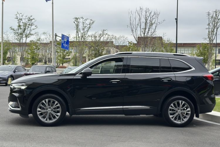 Used Buick Envision 2023 Encore Plus 652T Five-Seat Luxury Model
