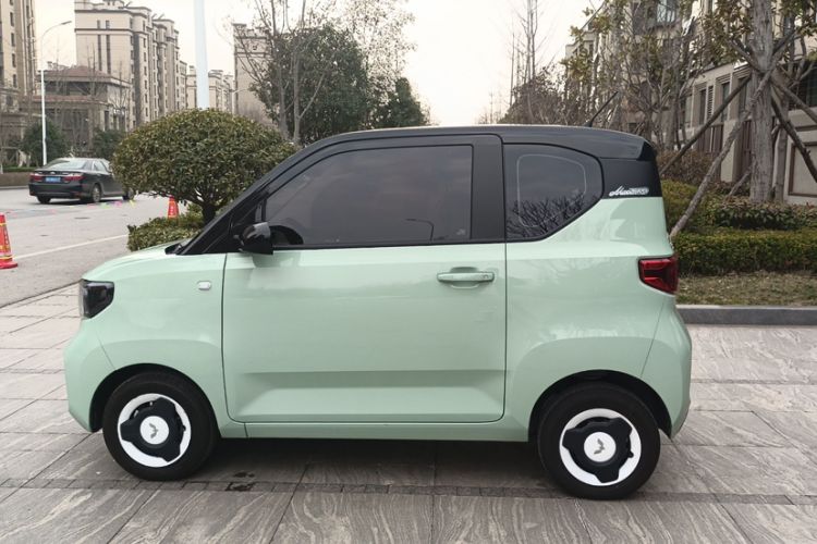 Used Wuling Hongguang MINIEV 2022 Macaron Premium Model – Lithium Iron Phosphate