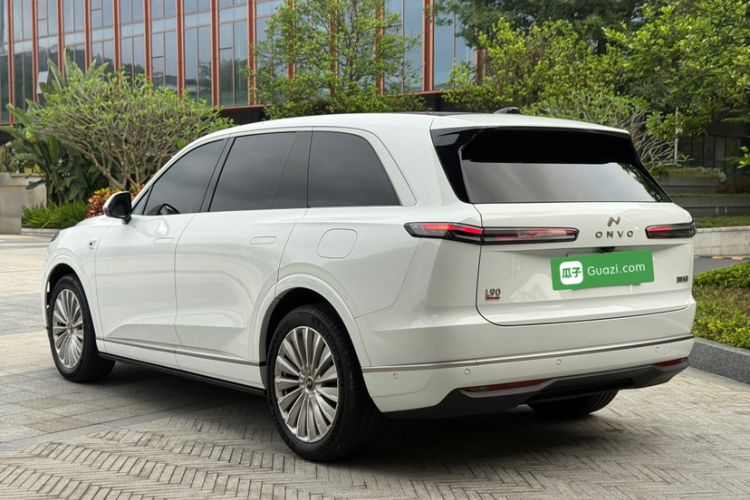 Used ONVO Luxeed L90 2025 Model—Ultra Six-Seater Version Exterior 5