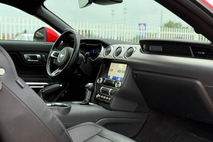 Used Ford Mustang 2021 2.3T EcoBoost
