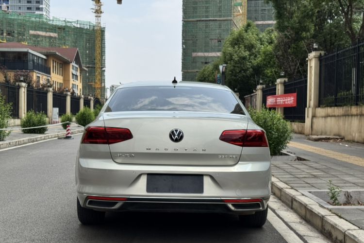 Used Volkswagen Magotan 2020 330TSI DSG Luxury Edition