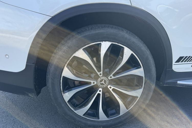 Used Mercedes-Benz GLC Coupe 2018 GLC 260 4MATIC Coupe SUV