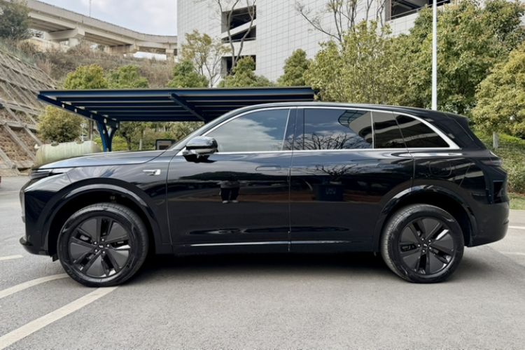 Used Li Auto L7 2024 Pro Model
