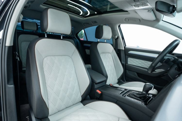 Used Volkswagen Magotan 2023 2 Million Units Commemorative Edition 330TSI DSG Luxury Version
