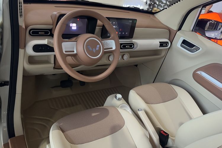 Used Wuling Hongguang MINIEV 2024 3rd Generation 215km Advanced Version