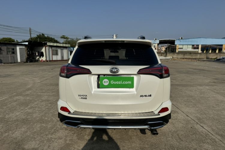 Used Toyota RAV4 2019 2.0L CVT Two-Wheel Drive Pioneer Edition China V Standard
