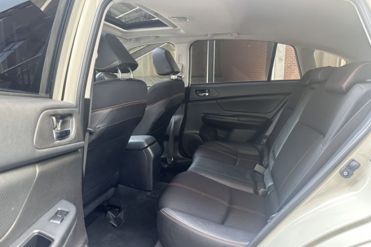 Used Subaru XV 2014 2.0i Comfort Edition