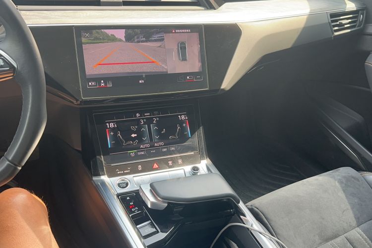 Used Audi e-tron 2021 50 quattro Prestige Edition
