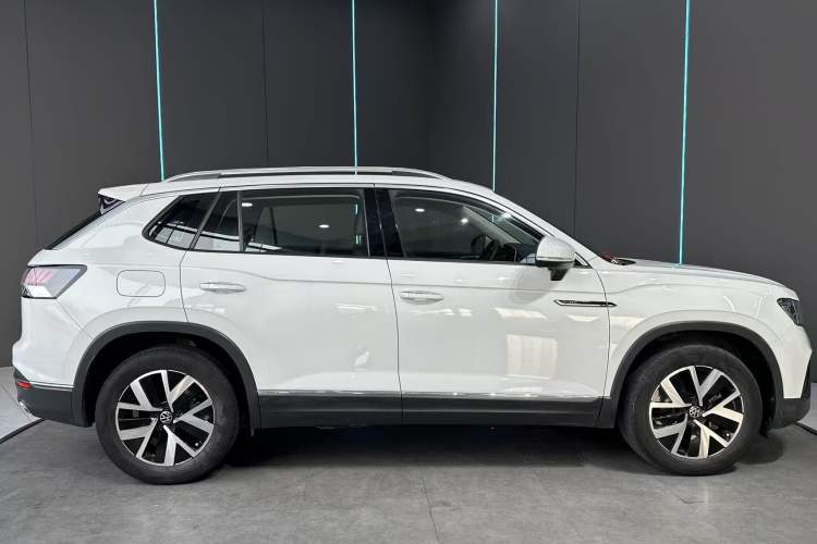 Used Volkswagen Tayron 2023 330TSI Two-Wheel-Drive Luxury Plus Advanced Version