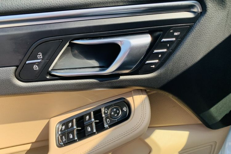 Used Porsche Macan 2020 Macan 2.0T
