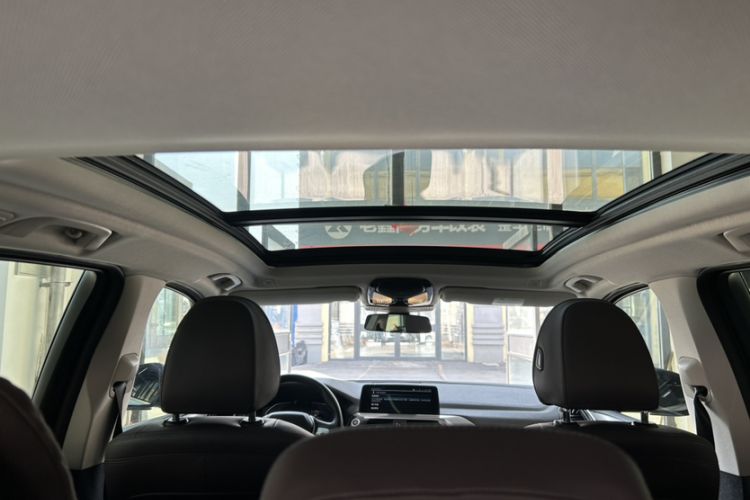 Used BMW iX3 2021 Leading Model
