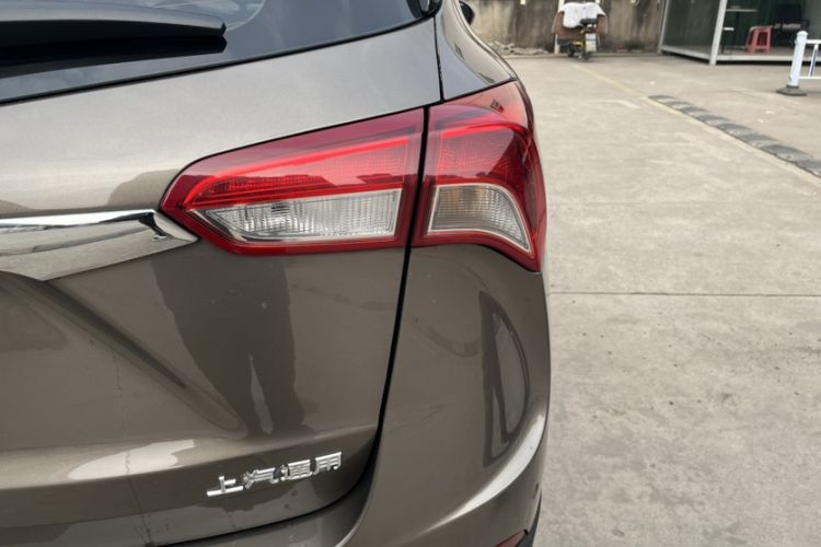 Used Buick Envision 2019 20T Two-Wheel Drive Luxury Version China V Standard
