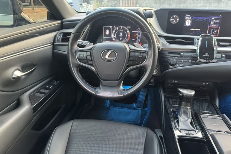 Used Lexus ES 2018 200 Excellence Edition China V Standard