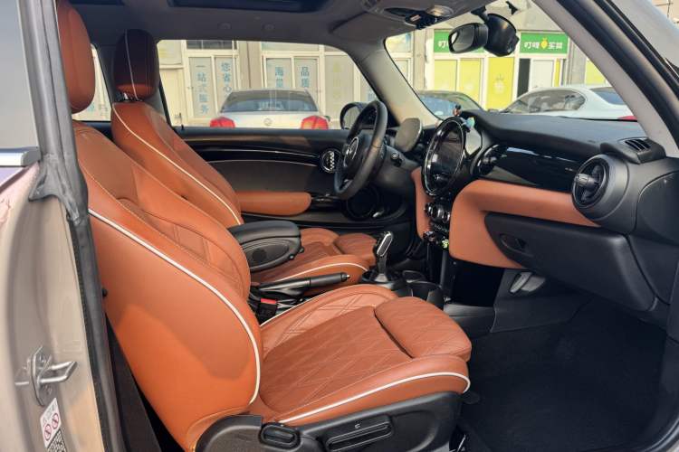 Used MINI MINI 2022 Updated 1.5T COOPER Artist
