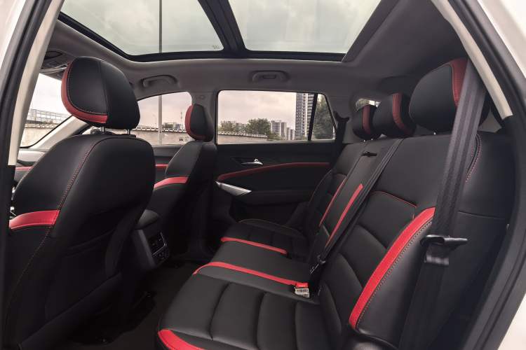 Used SOL X8 2021 300T DCT Leading Smart Connectivity Version 7 Seats