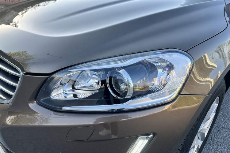 Used Volvo XC60 2017 T5 Smart Upgrade Edition Exterior 7