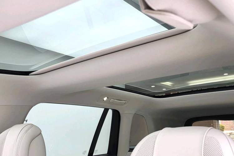 Used Hima AITO M8 2025 Extended-Range Max+ Version 53.4 kWh 5-Seater Edition
