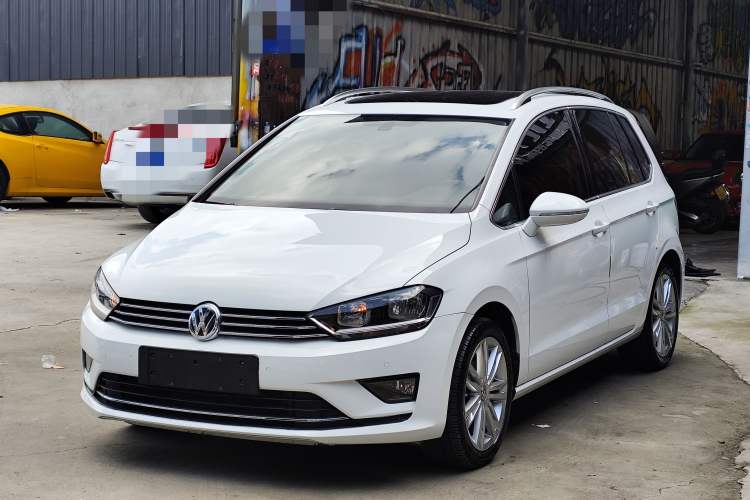 Used Volkswagen Golf Sportsvan 2018 230TSI Automatic Luxury Model