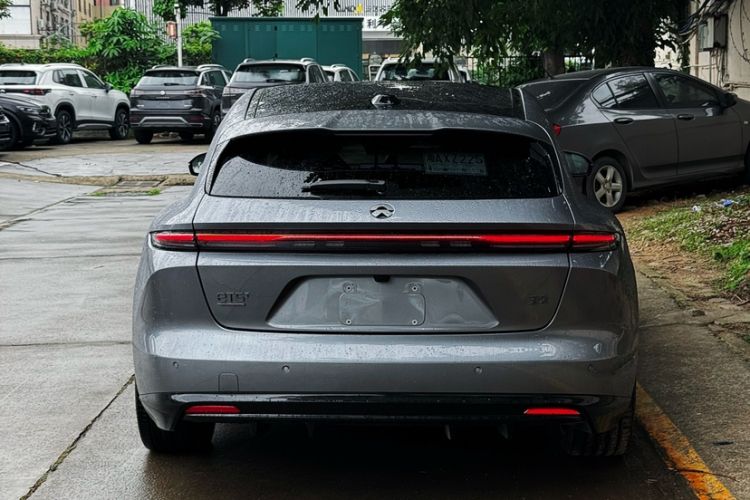 Used Nio ET5T 2025 Model Champion Commemorative Edition, 75kWh Touring Exterior 8