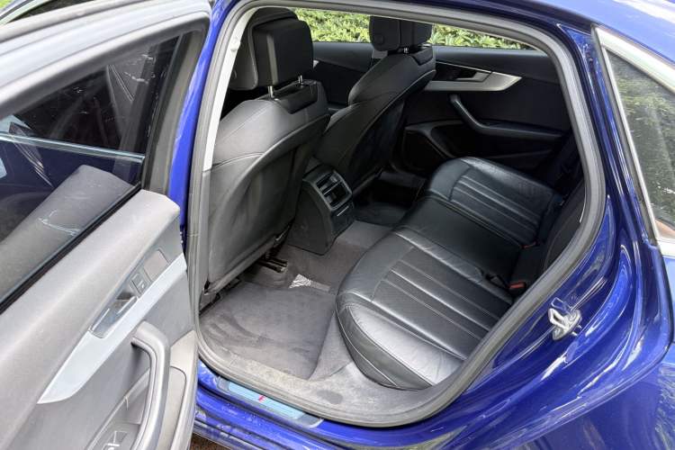 Used Audi A4L 2020 40 TFSI Fashion Dynamic Model
