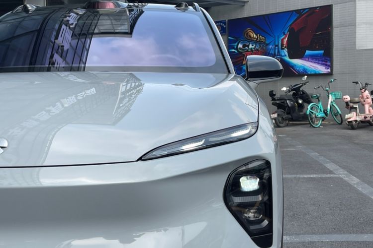 Used Nio ES7 2022 100 kWh Exterior 3