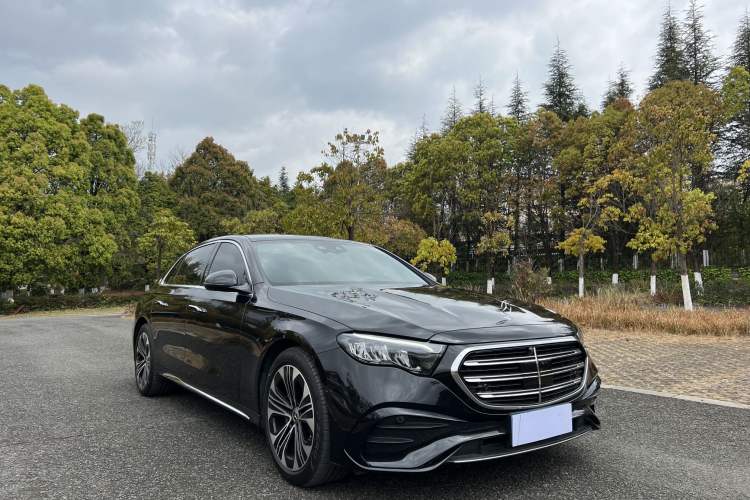 Used Mercedes-Benz E-Class 2024 Facelift E 300 L Fashion Sport Edition
