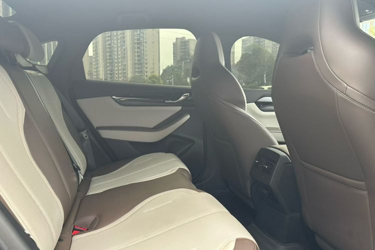 Used BYD Qin PLUS 2024 HONOR Edition DM-i 55KM Leading Model
