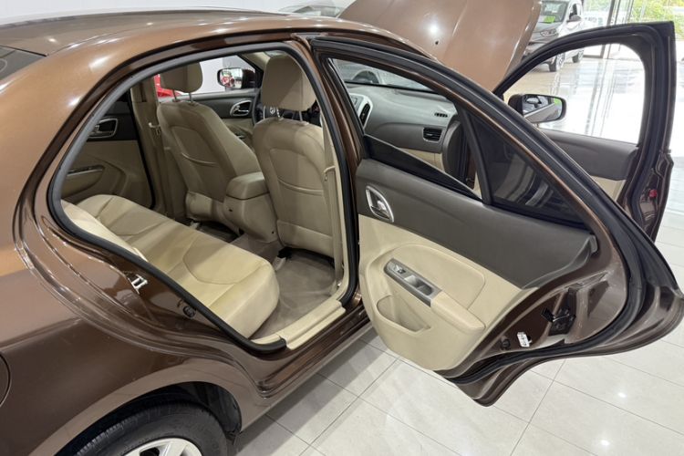 Used Baojun 630 2014 1.5L Automatic Elite Model