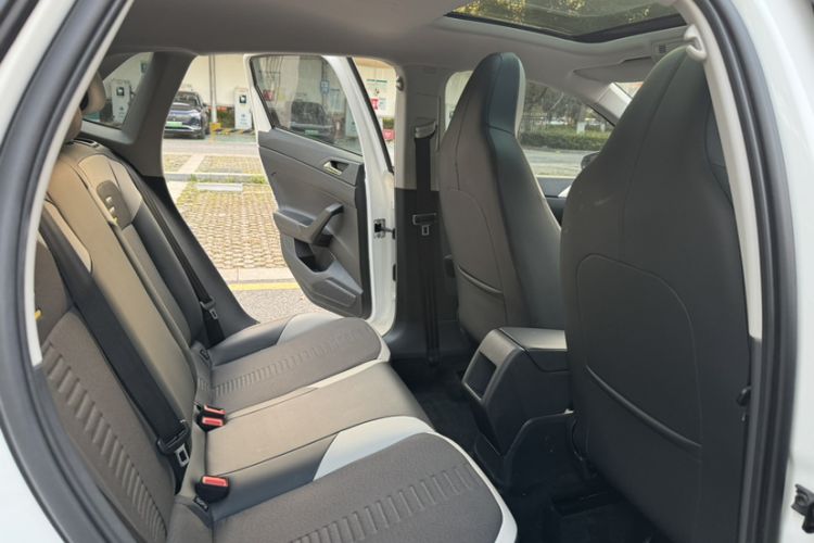 Used Volkswagen Polo 2021 Plus 1.5L Automatic Colorful Tech Edition Interior 5