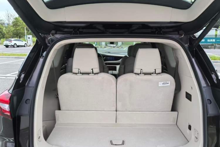 Used Buick Enclave 2020 28T All-Wheel Drive Avenir
