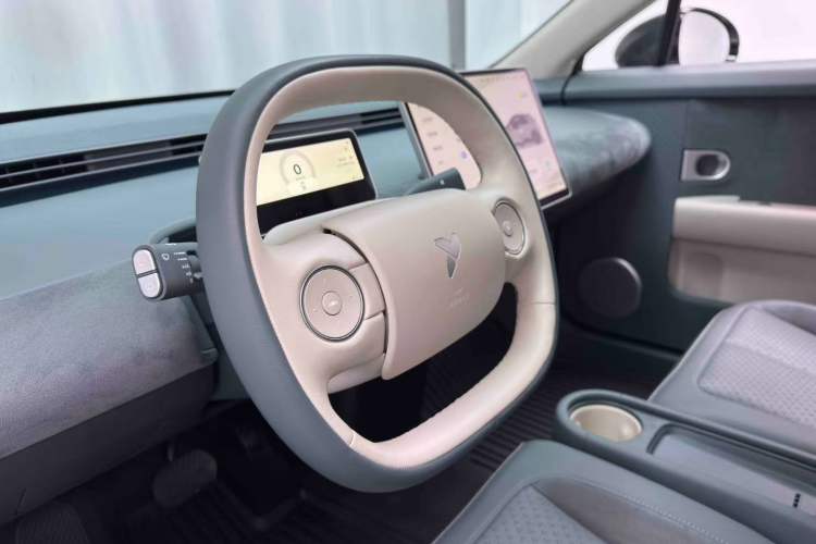 Used firefly 2025 Illuminated Edition
