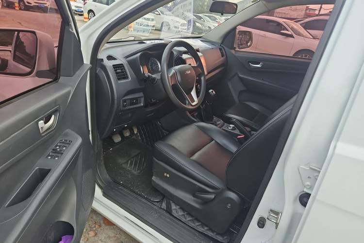 Used Isuzu JLM 2018 2.8T Classic Edition 4x4 Luxury Model with Extended Cargo Bed JE493ZLQ5F