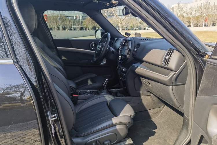 Used MINI JCM COUNTRYMAN 2022 2.0T JOHN COOPER WORKS ALL-IN