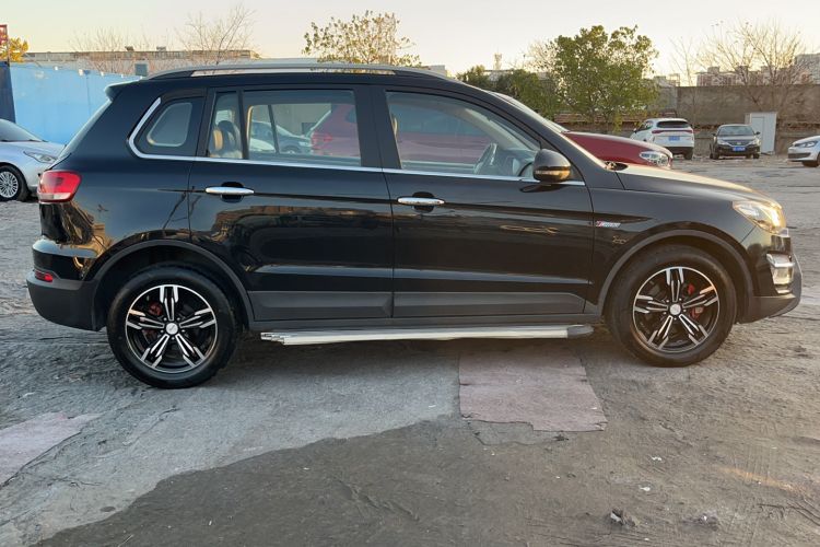 Used Zotye Domy X5 2017 Upgraded Model 1.5T CVT ZhiXian Edition
