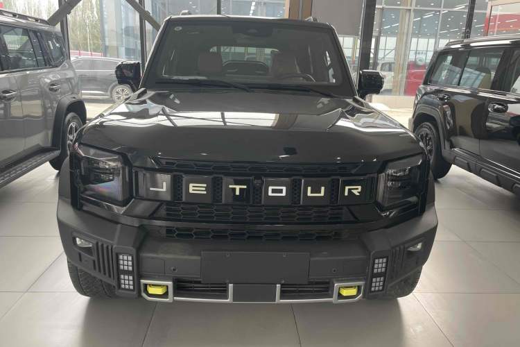 Used JETOUR Traveler 2023 2.0T All-Wheel Drive CrossPRO+ Exterior 1