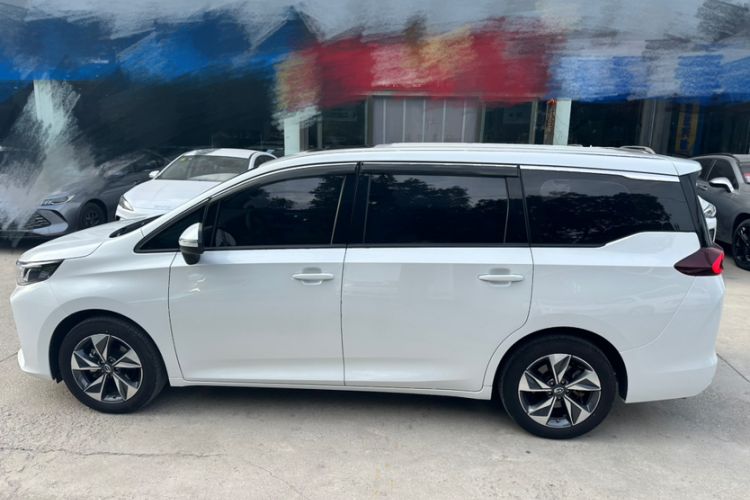 Used GAC Trumpchi M6 2023 PRO 270T DCT Luxury Edition
