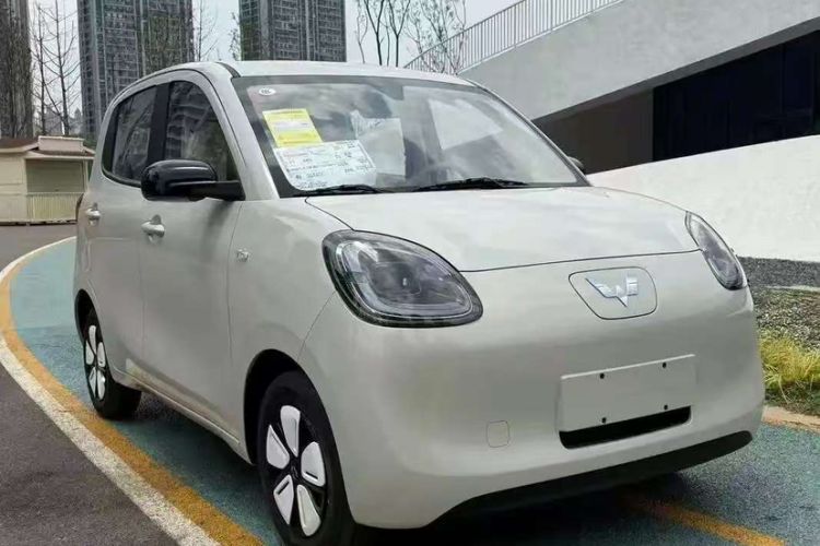 Used Wuling Hongguang MINIEV 2025 Four-Door Version Advanced Edition