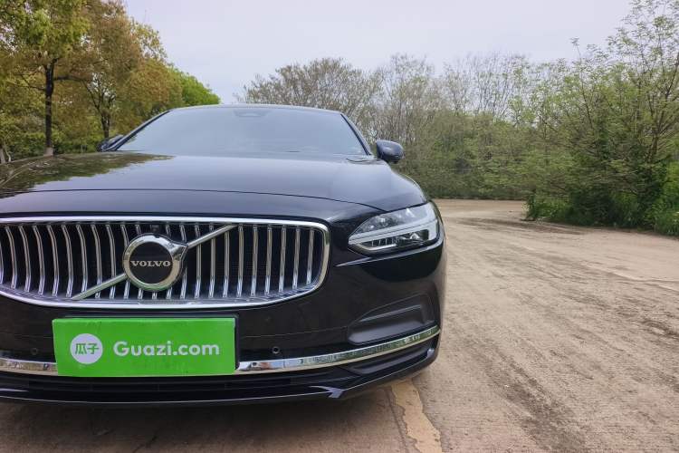 Used Volvo S90 2024 B5 Zhiyi Luxury Edition
