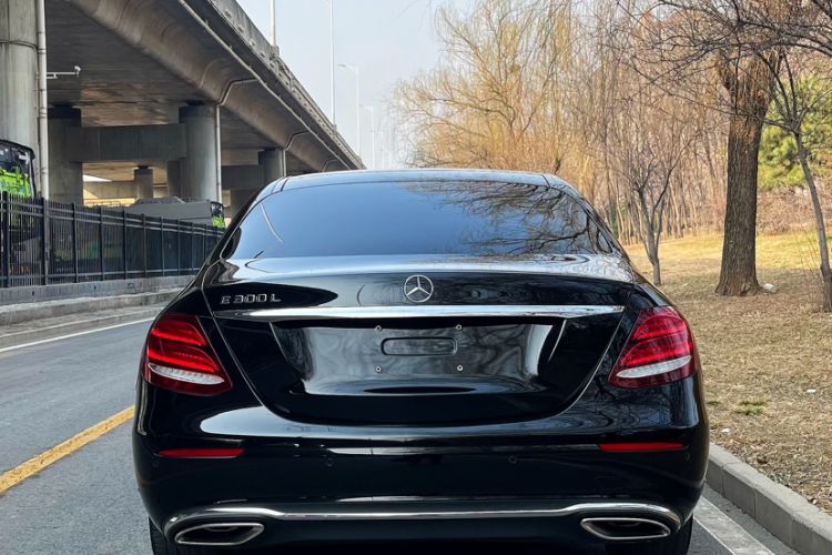 Used Mercedes-Benz E-Class 2019 E 300 L Stylish Model
