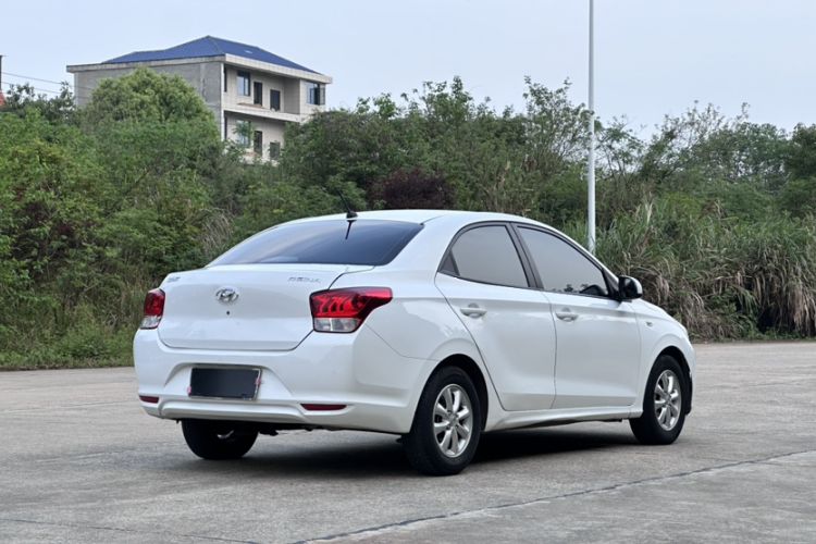 Used Hyundai Verna (older generation) 2017 1.4L Automatic YueXiang Edition China V-standard
