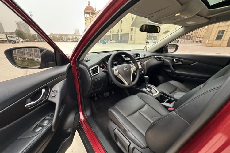 Used Nissan X-Trail 2014 2.0L CVT Smart Edition 2WD
