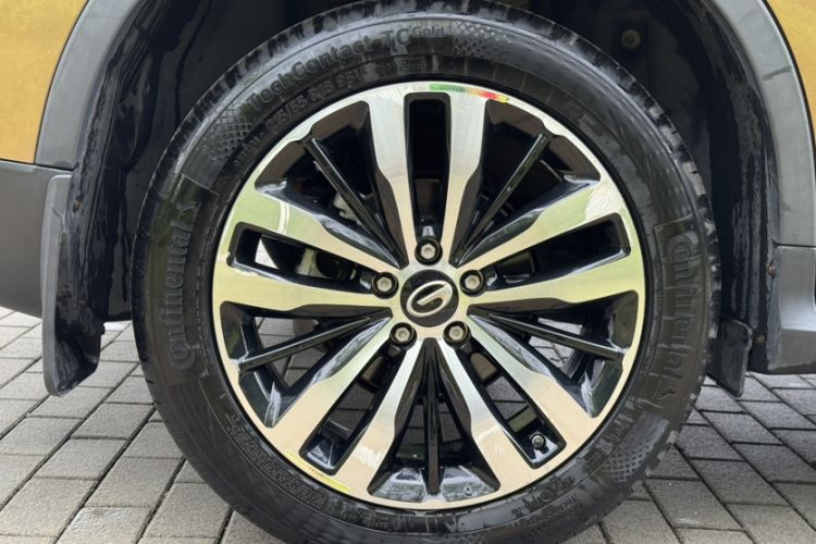 Used GAC Trumpchi GS4 2017 235T Automatic Two-Wheel Drive Luxury Smart Connectivity Version Exterior 2