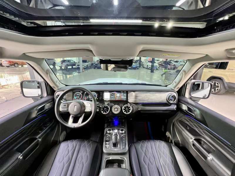 Used Tank 300 2021 Off-Road Edition 2.0T Challenger — 17