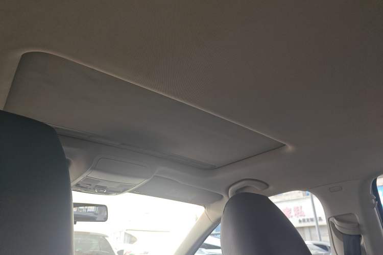 Used Volkswagen Sagitar 2017 230TSI Automatic Comfort Version