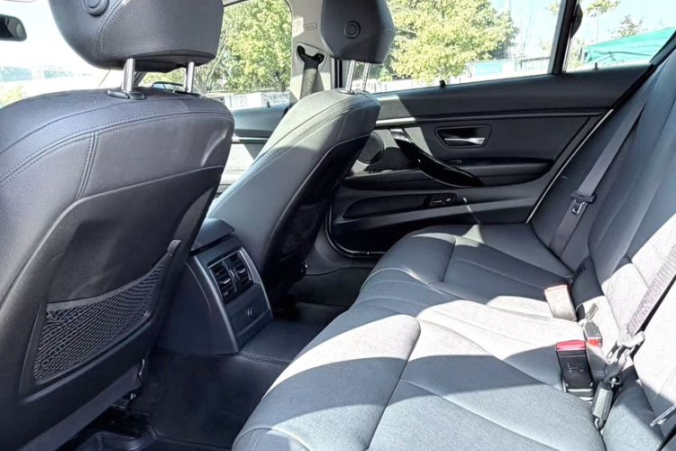 Used BMW 3 Series 2018 320Li Leading Model M Sport Package