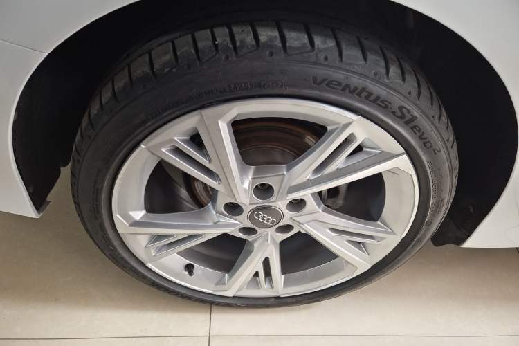 Used Audi A3 2021 A3L Limousine 35 TFSI Fashionable and Elegant Model
