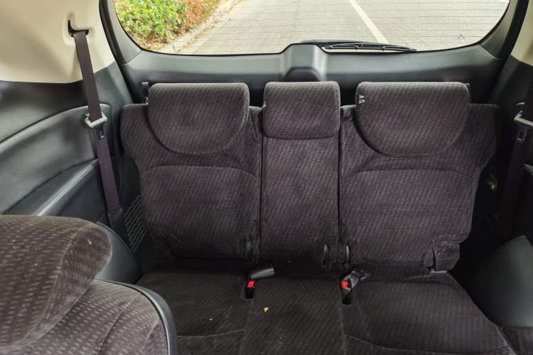 Used Honda Elysion 2016 2.4L Classic Edition Interior 12